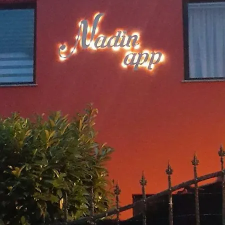 Apartmán Apartmans Nadin *